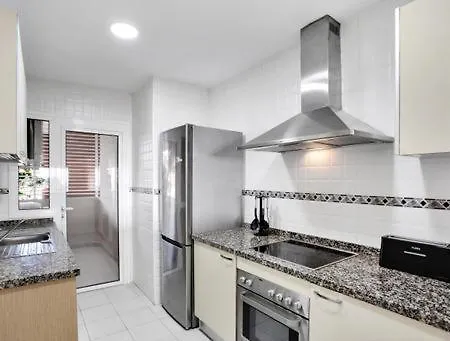 Royal Marine Golf V By Paramount Holidays شقة